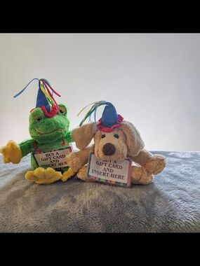 Plush Frog and Puppy Gift Card Holders with Party Hats - Green & Tan